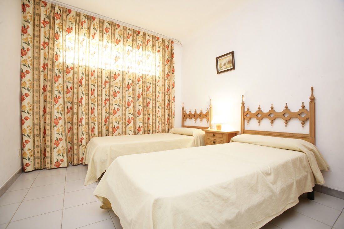 Apartment Sol Daurat Villafortuny Exterior photo
